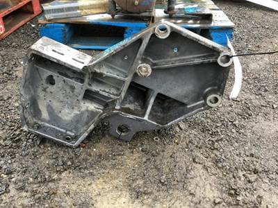 Kenworth T600 Left Spring Hanger