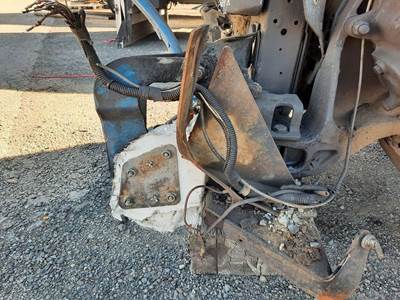 Kenworth T660 Left Spring Hanger