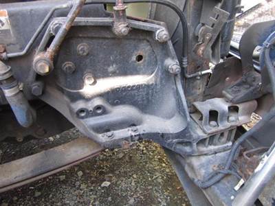 Kenworth T660 Right Spring Hanger