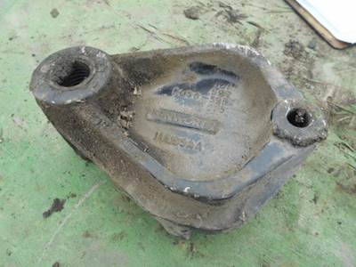 Kenworth T800 Left Spring Hanger