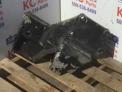 Kenworth T800B Right Spring Hanger