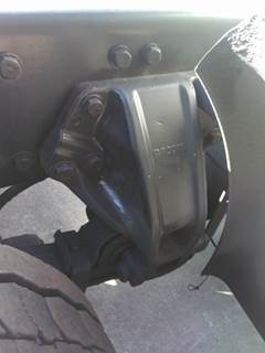 Kenworth T800B Right Spring Hanger