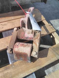 Kenworth T800B Left Spring Hanger