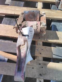 Kenworth T800B Right Spring Hanger