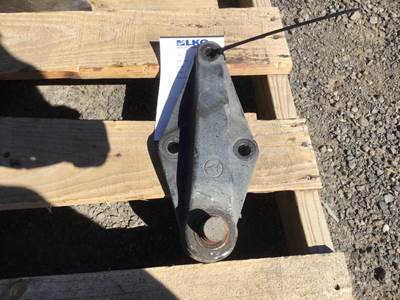 Peterbilt 386 Spring Hanger