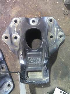 Peterbilt 579 Spring Hanger