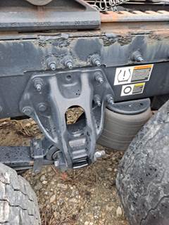 Peterbilt 579 Right Spring Hanger