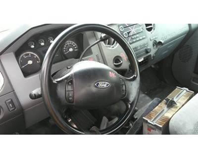 Ford F-650 Steering Column for a Ford F650SD (SUPER DUTY)