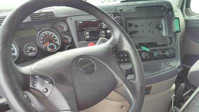 Freightliner Cascadia 113 Steering Column for a Freightliner CASCADIA 113 2018UP
