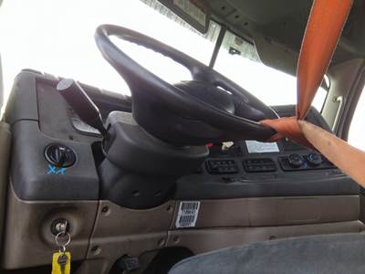 Freightliner Cascadia 113 Steering Column