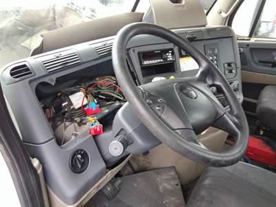 Freightliner Cascadia 113 Left Steering Column