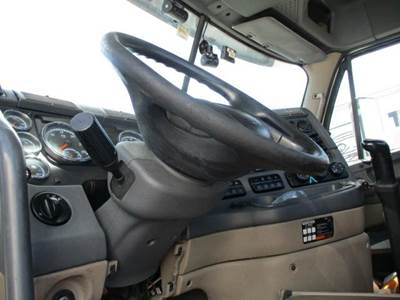 Freightliner Cascadia 125 Steering Column