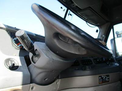 Freightliner Cascadia 125 Left Steering Column