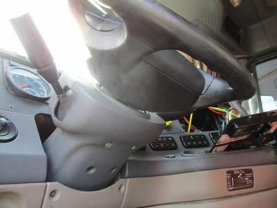 Freightliner Cascadia 125 Steering Column
