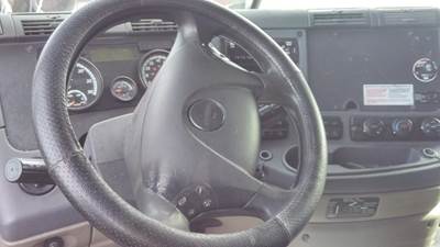 Freightliner Cascadia 125 Steering Column