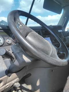 Freightliner Cascadia 125 Left Steering Column