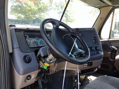 Freightliner Cascadia 125 Steering Column