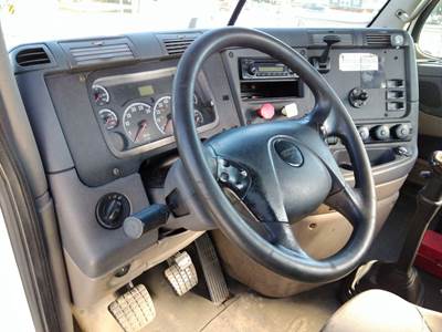 Freightliner Cascadia 125 Steering Column