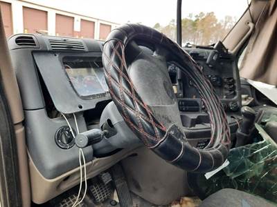 Freightliner Cascadia 125 Steering Column