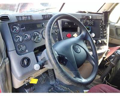 Freightliner Cascadia 125 Left Steering Column