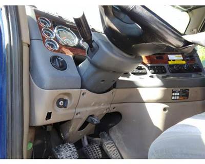Freightliner Cascadia 125 Left Steering Column