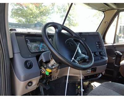 Freightliner Cascadia 125 Steering Column