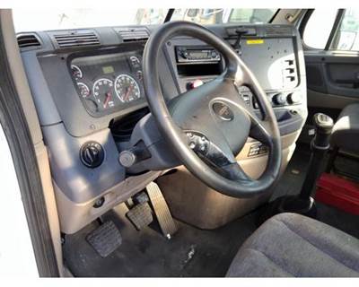 Freightliner Cascadia 125 Steering Column