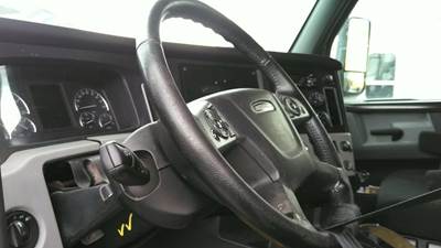 Freightliner Cascadia 126 Steering Column