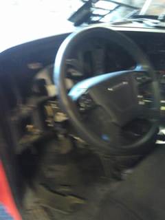 Freightliner Cascadia 126 Left Steering Column