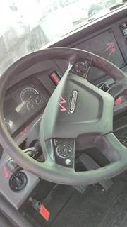 Freightliner Cascadia 126 Left Steering Column