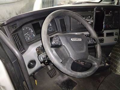 Freightliner Cascadia 126 Steering Column