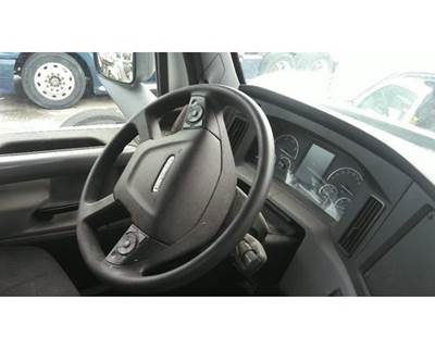 Freightliner Cascadia 126 Left Steering Column
