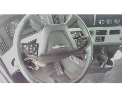 Freightliner Cascadia 126 Left Steering Column