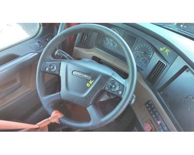 Freightliner Cascadia 126 Steering Column