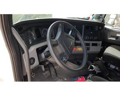 Freightliner Cascadia 126 Steering Column