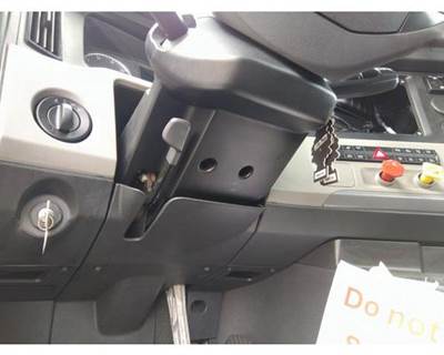 Freightliner Cascadia 126 Left Steering Column
