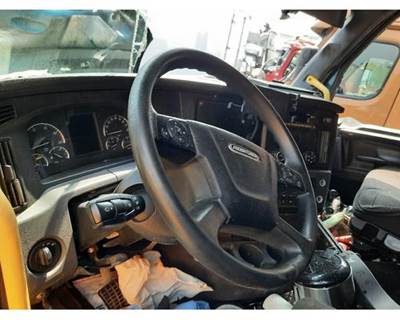 Freightliner Cascadia 126 Steering Column