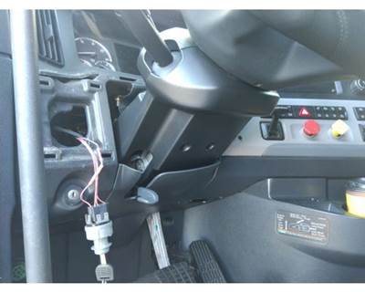 Freightliner Cascadia 126 Left Steering Column