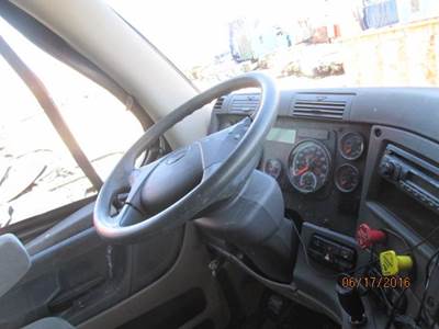 Freightliner Cascadia Left Steering Column