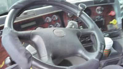 Freightliner Century Class 120 Steering Column for a Freightliner CENTURY 120