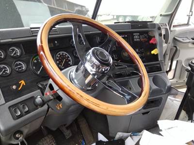 Freightliner Columbia 120 Steering Column