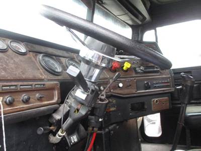 Freightliner FLD120 Steering Column