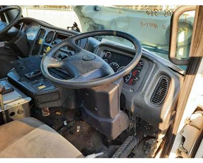 Freightliner M2 106 Right Steering Column