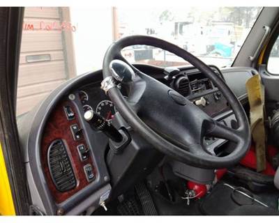 Freightliner M2 106 Left Steering Column