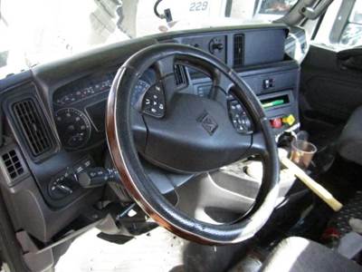 International LT Steering Column