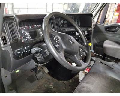 International LT Steering Column