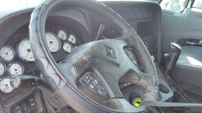 International ProStar Steering Column for a International PROSTAR 122