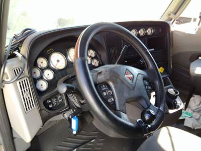 International ProStar Steering Column for a International PROSTAR 122