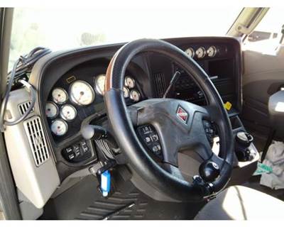International ProStar Steering Column for a International PROSTAR 122