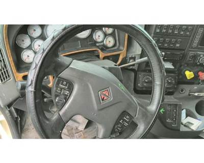 International ProStar Left Steering Column for a International PROSTAR 122